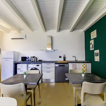بيت ضيافة Immerso Nella Natura Con Parcheggio - Ciclamino Sois